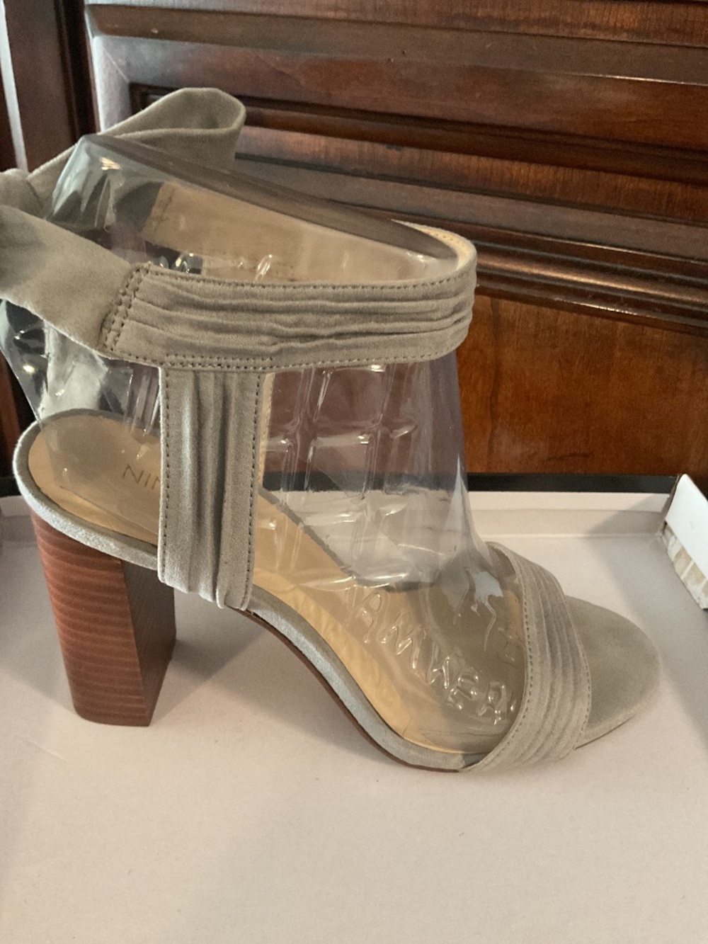 Nine West heeled sandals in grey color